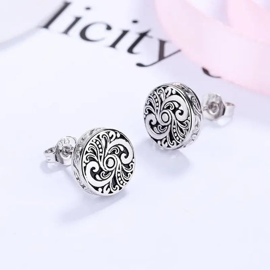 Vintage Handmade Earring