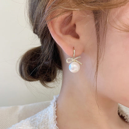 Romantic Pearl Earring for Special Moments
