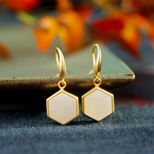 Romantic Gold Earring for Special Moments