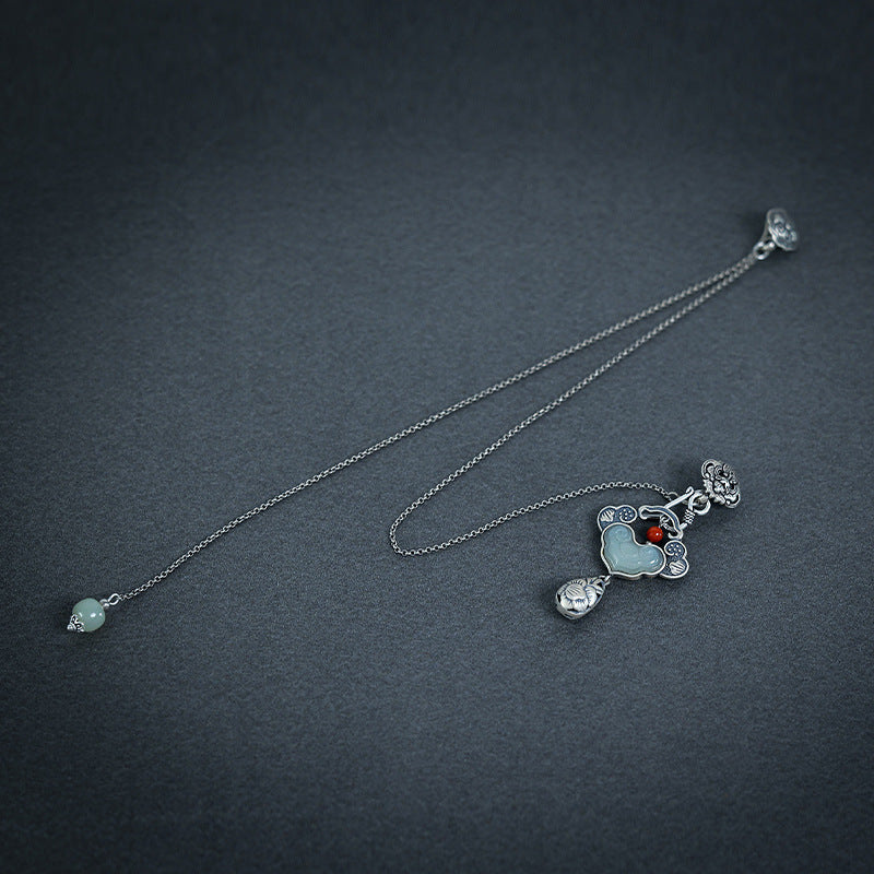 Charming Silver Pendant for Any Occasion
