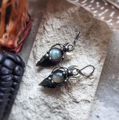 Classic Pearl Earring with Timeless Appeal
