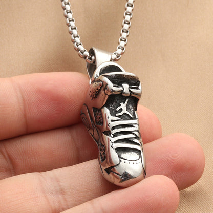 Elegant Pendant for Every Occasion