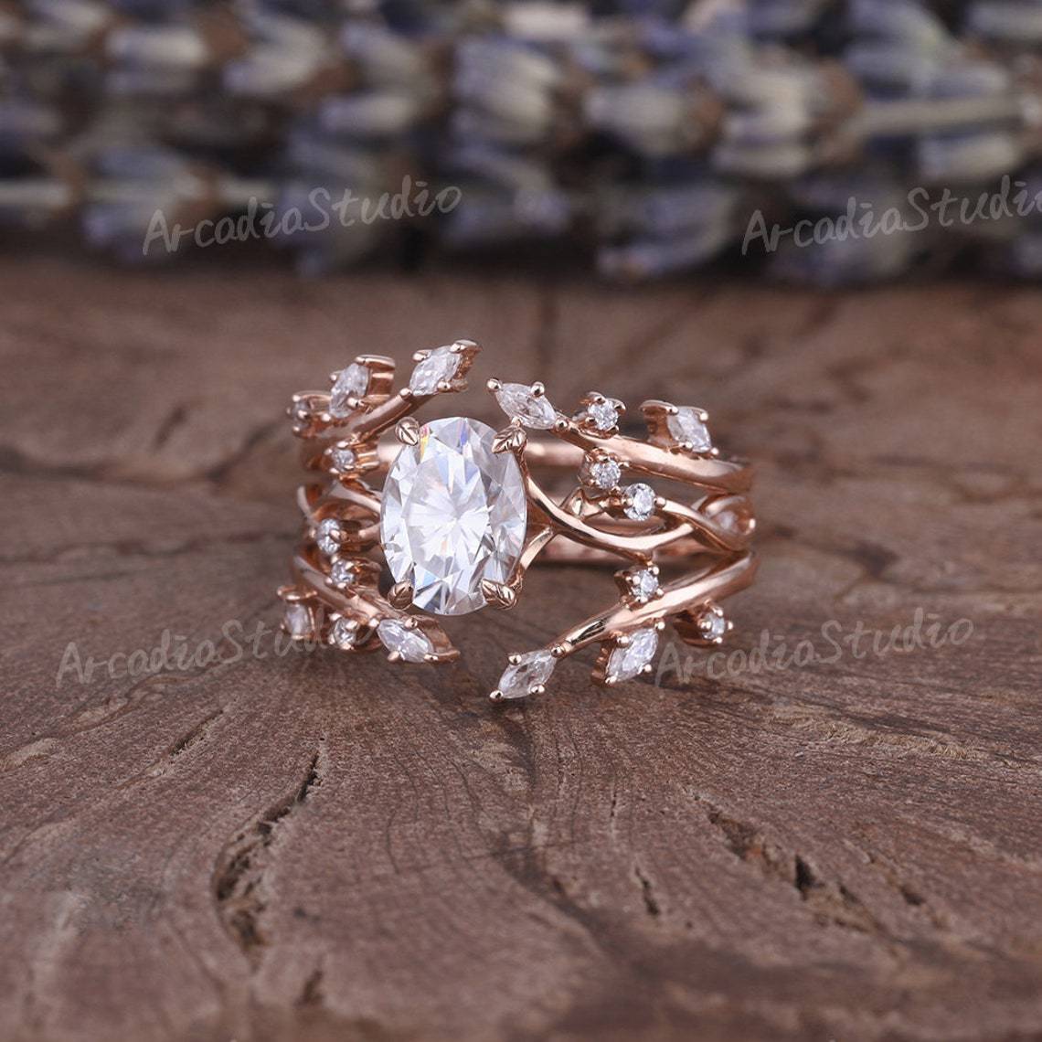 Beautiful Gold Ring with Unique Style