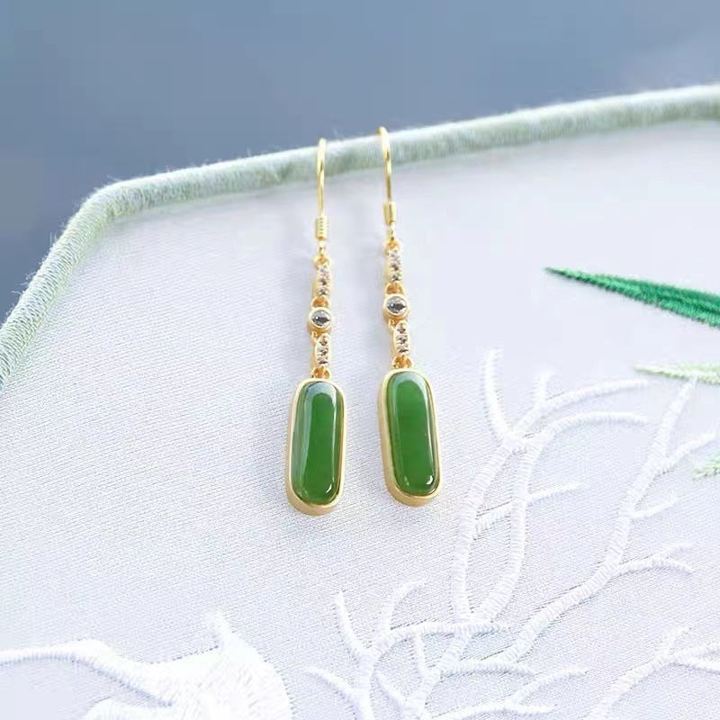 Elegant Silver Earring for Every Occasion
