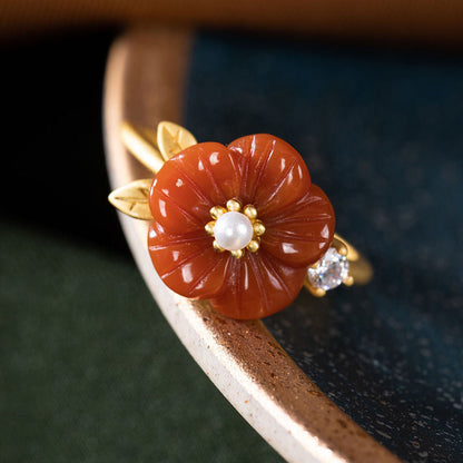 Beautiful Gold Ring with Unique Style