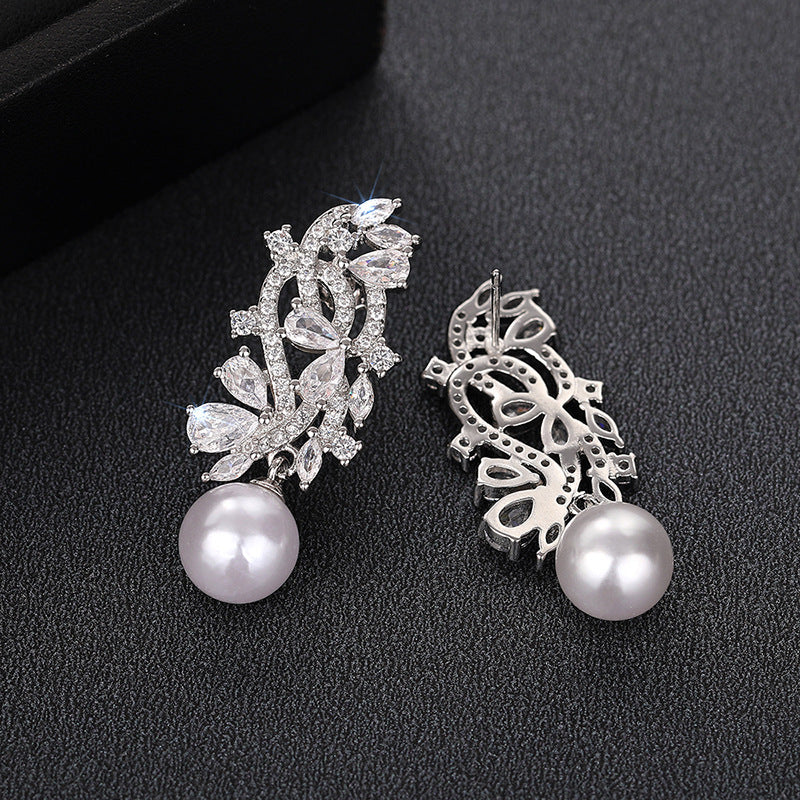 Stunning Pearl Earring for Daily Wear