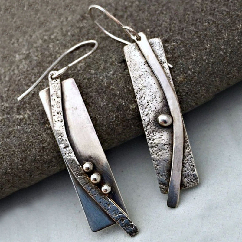 Elegant Silver Earring for Every Occasion