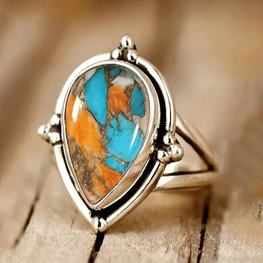 Charming Piece for Any Occasion
