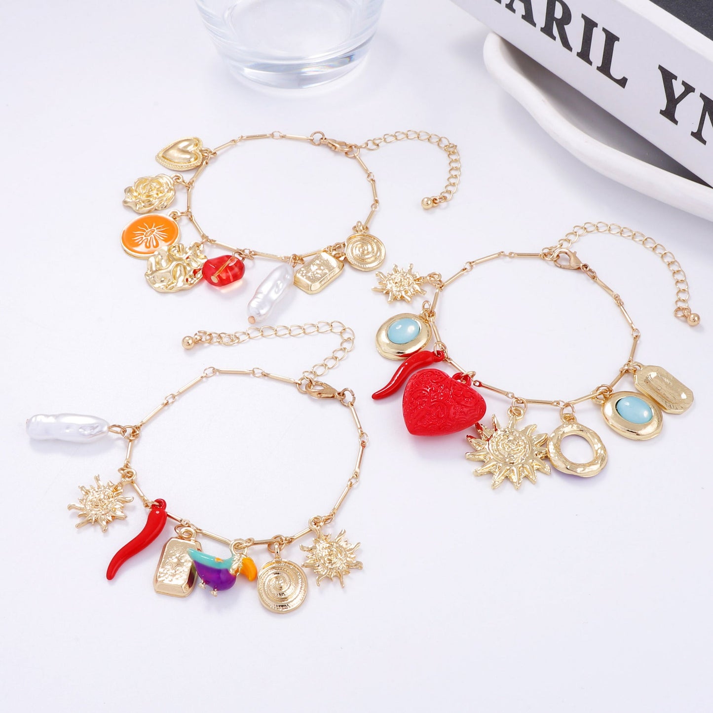 Classic Pearl Bracelet with Timeless Appeal
