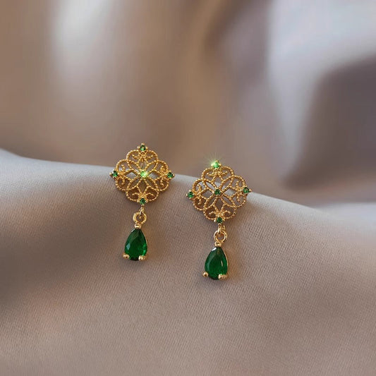 Romantic Earring for Special Moments
