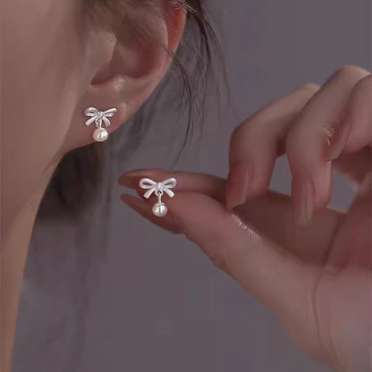 Stunning Pearl Earring for Daily Wear