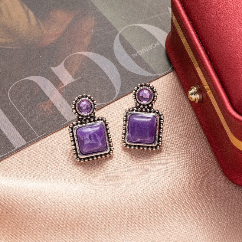 Vintage Handmade Earring
