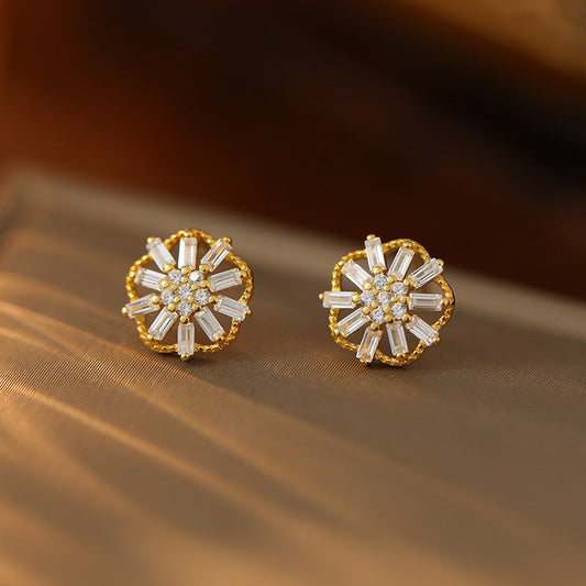 Vintage Handmade Earring