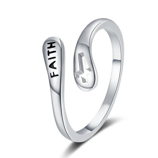 Classic Silver Ring with Timeless Appeal