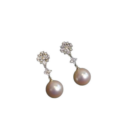 Charming Pearl Earring for Any Occasion