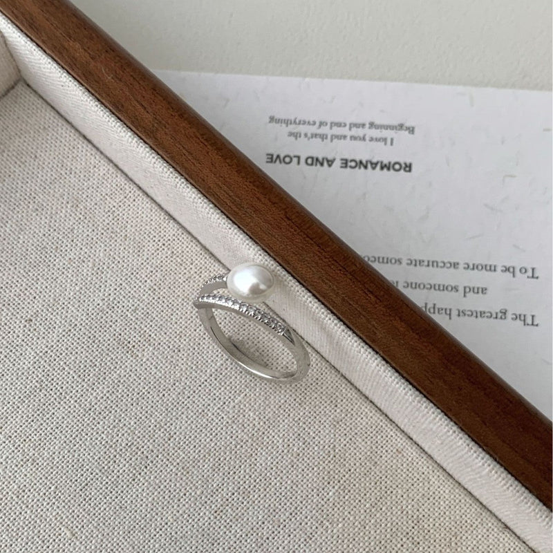 Charming Pearl Ring for Any Occasion