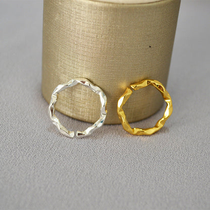 Stunning Gold Ring for Daily Wear