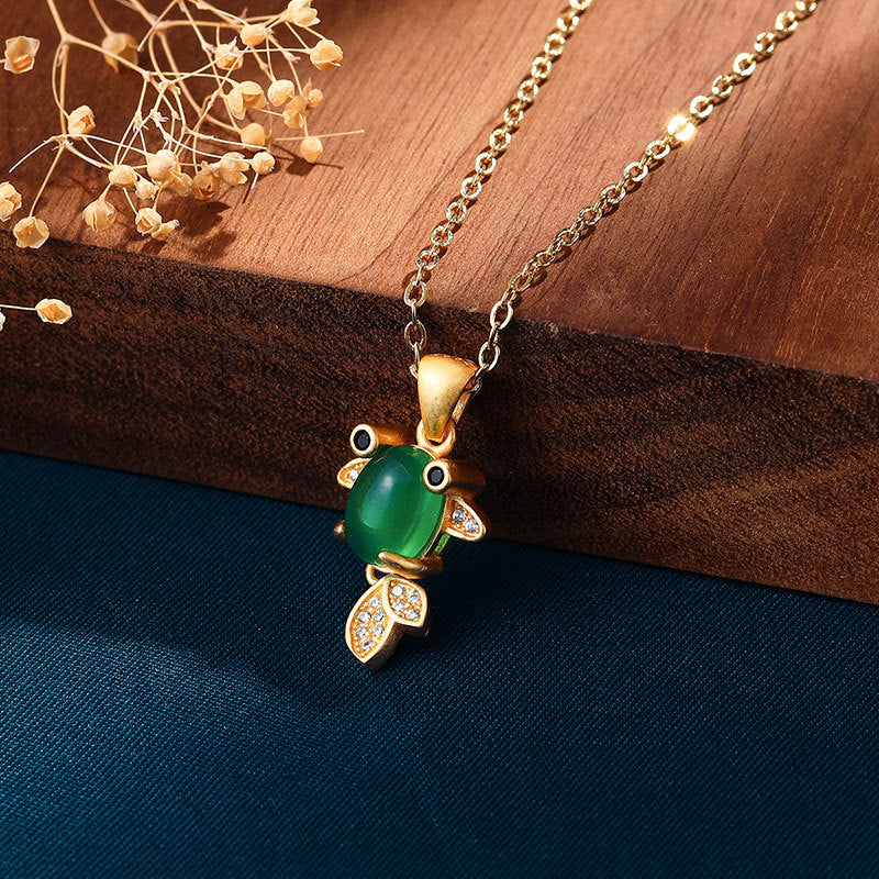 Elegant Gold Necklace for Every Occasion