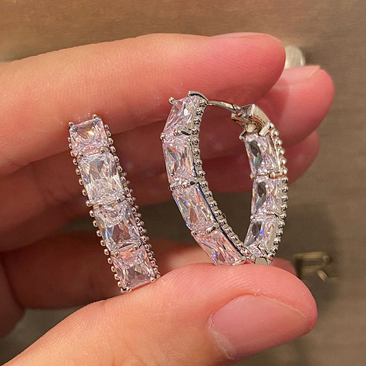 Classic Earring with Timeless Appeal