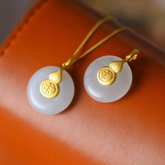 Charming Gold Necklace for Any Occasion