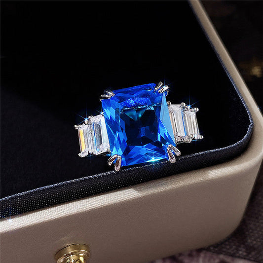 Stunning Ring for Daily Wear