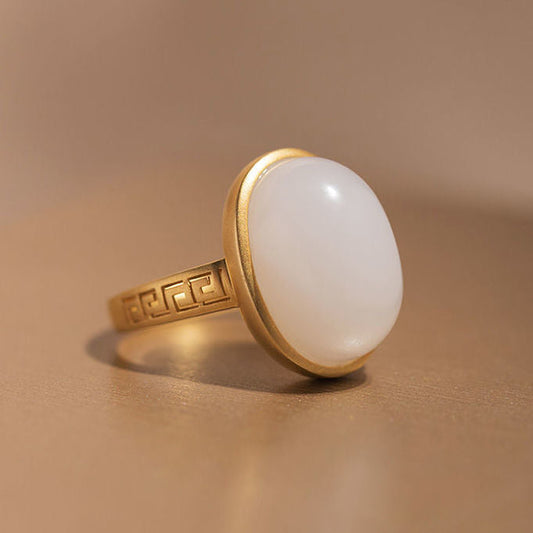 Romantic Gold Ring for Special Moments