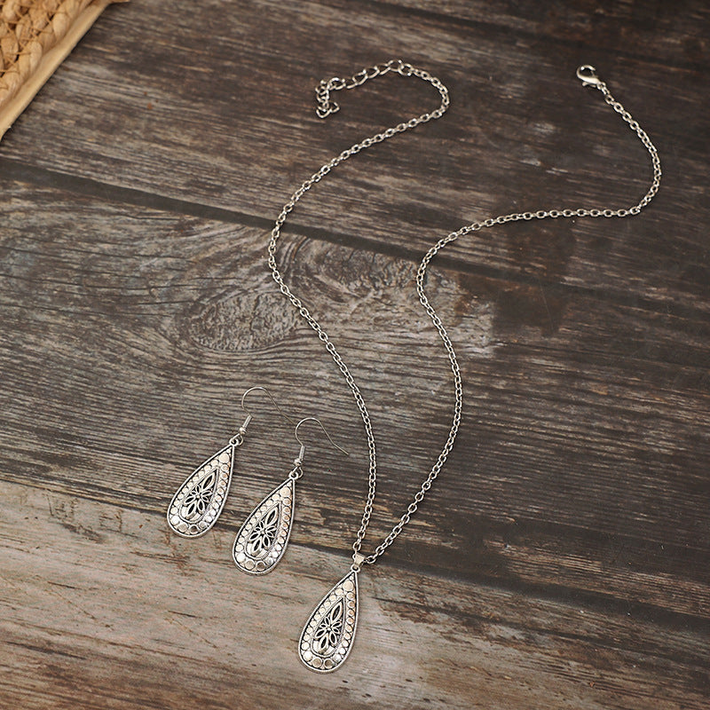 Beautiful Necklace with Unique Style