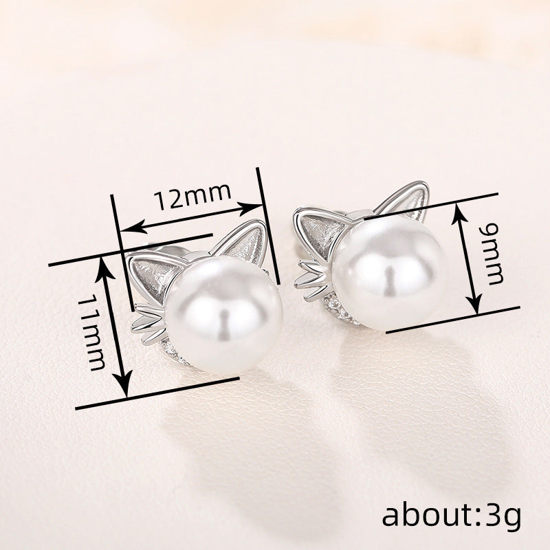 Beautiful Pearl Piece with Unique Style