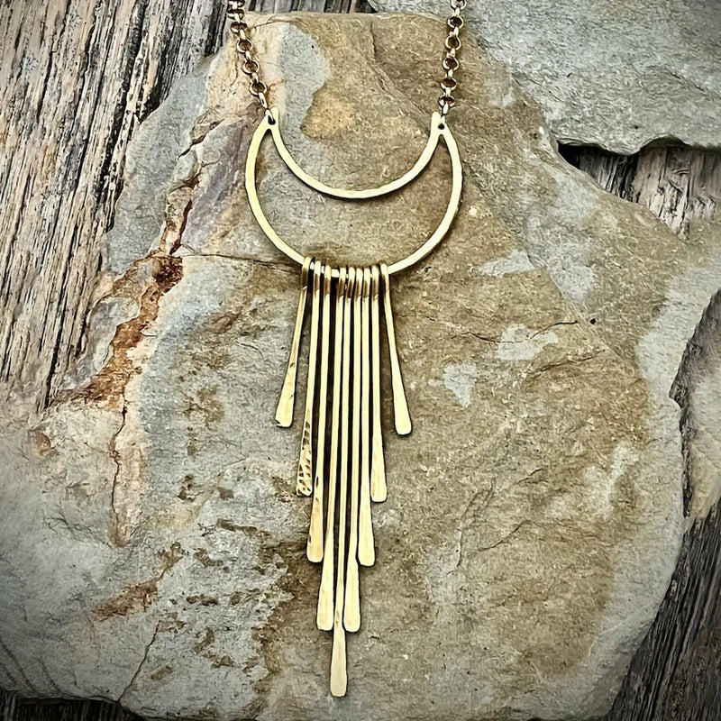 Classic Necklace with Timeless Appeal