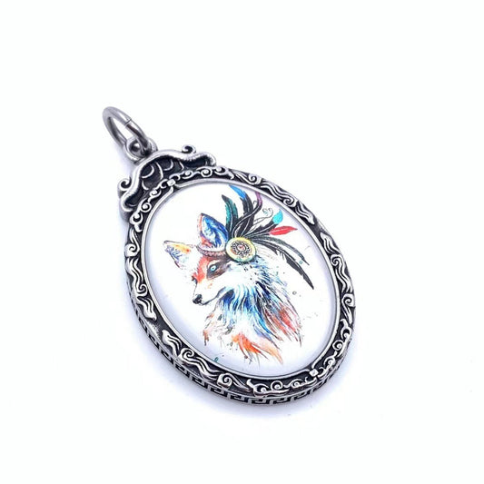 Charming Pendant for Any Occasion