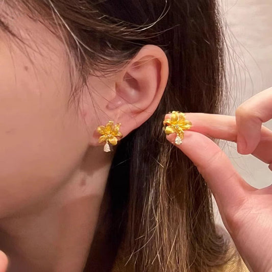 Elegant Earring for Every Occasion