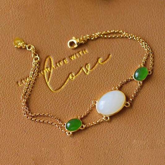 Classic Gold Chain with Timeless Appeal
