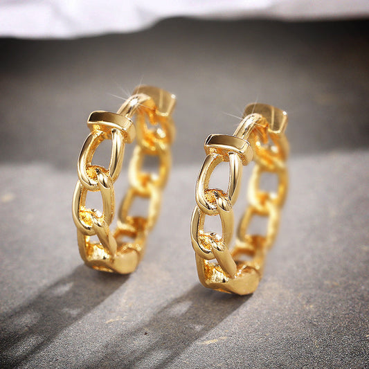 Charming Earring for Any Occasion