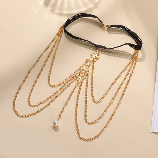 Classic Gold Chain with Timeless Appeal