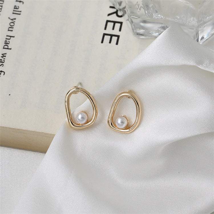 Vintage Handmade Pearl Earring