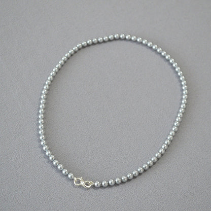 Classic Pearl Necklace with Timeless Appeal