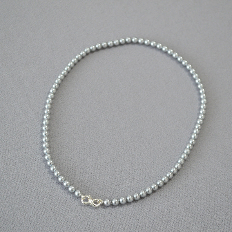Classic Pearl Necklace with Timeless Appeal