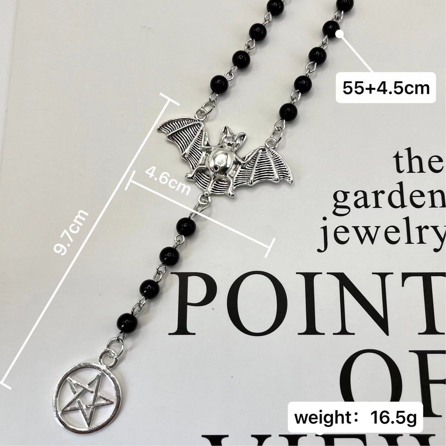Classic Silver Necklace with Timeless Appeal