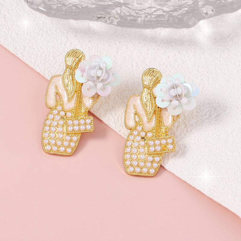 Delicate Artisan Pearl Earring