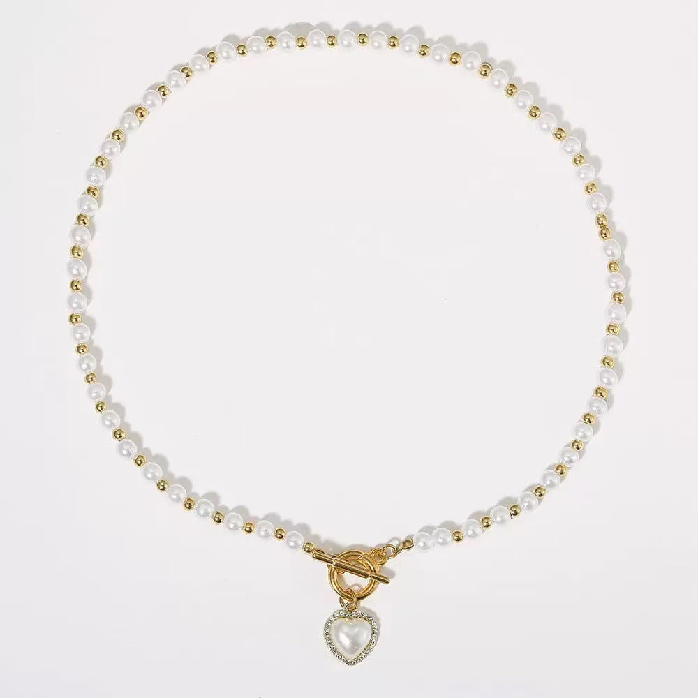 Romantic Pearl Necklace for Special Moments
