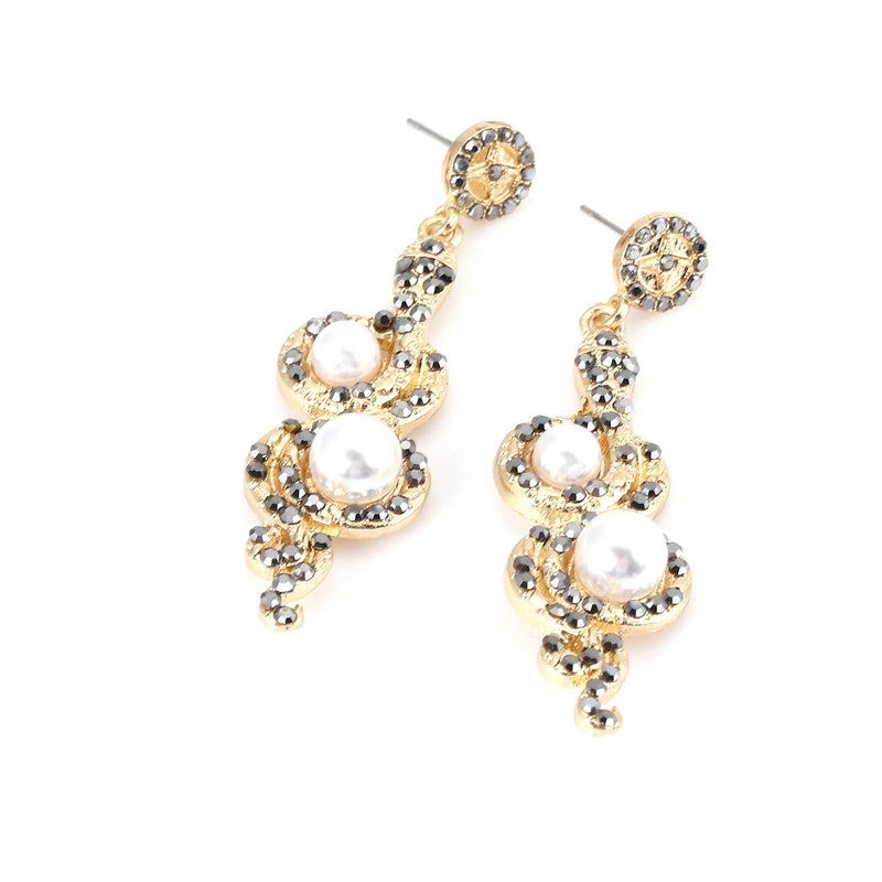 Delicate Artisan Pearl Earring