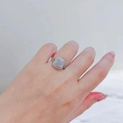 Elegant Ring for Every Occasion