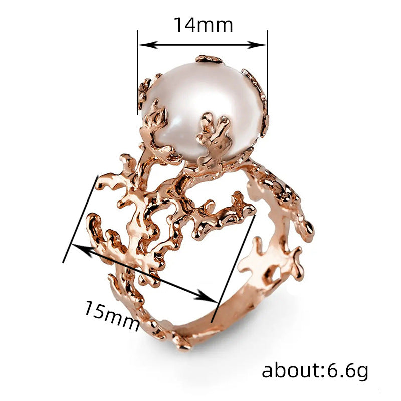 Beautiful Pearl Ring with Unique Style