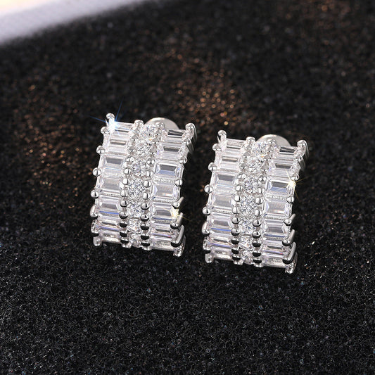 Classic Earring with Timeless Appeal