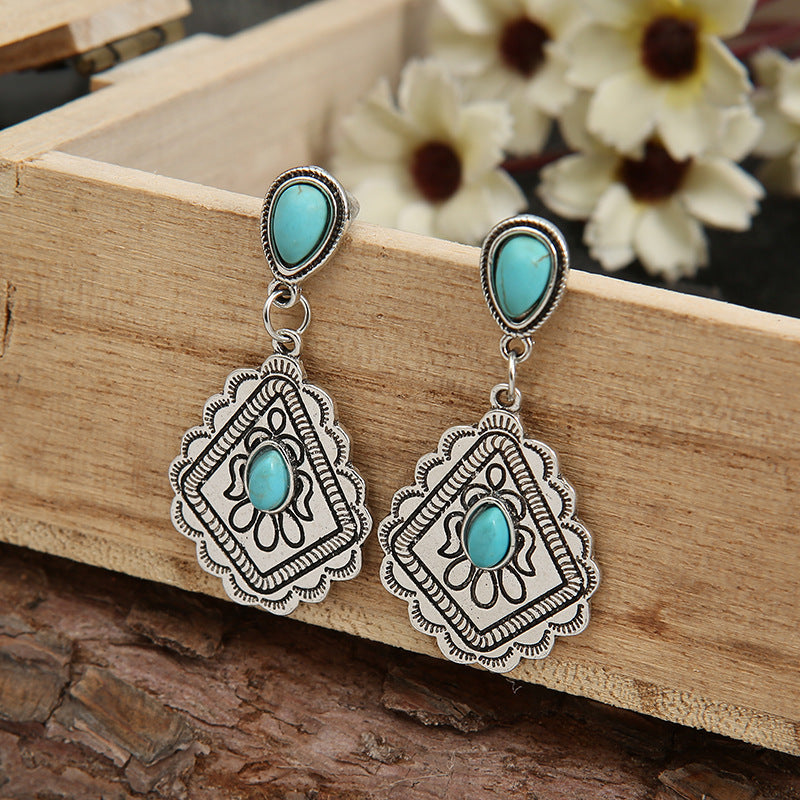 Elegant Earring for Every Occasion