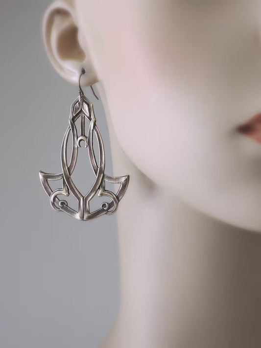 Stunning Earring for Daily Wear