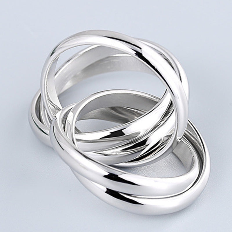 Classic Silver Ring with Timeless Appeal