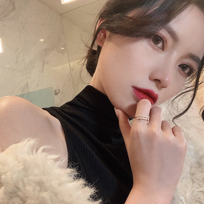 Classic Pearl Ring with Timeless Appeal