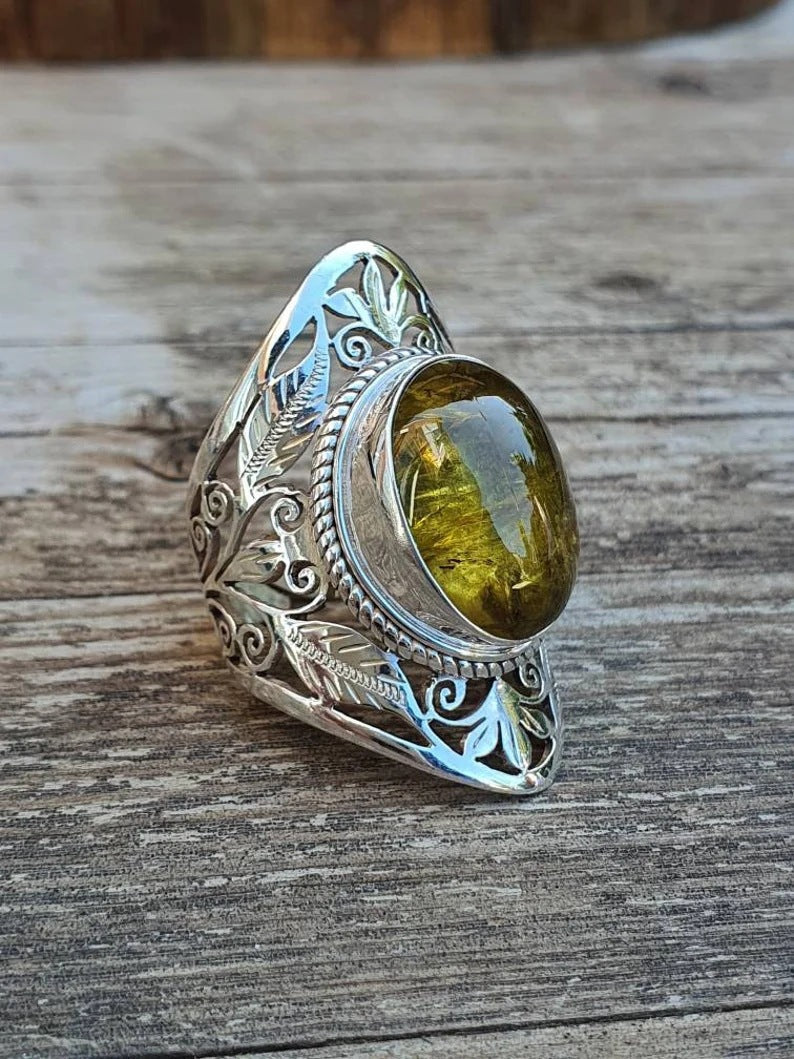 Stunning Ring for Daily Wear