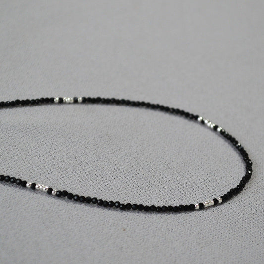 Beautiful Gold Necklace with Unique Style